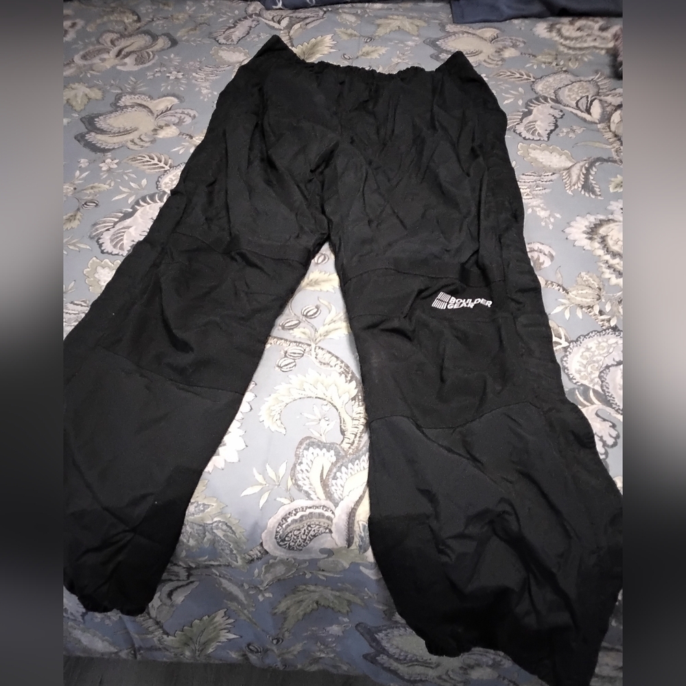 Black Outdoor Snowboard Pants with Logo
